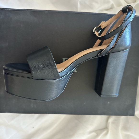 Banana Republic Leather Platform Dress Heel - Picture 8 of 13